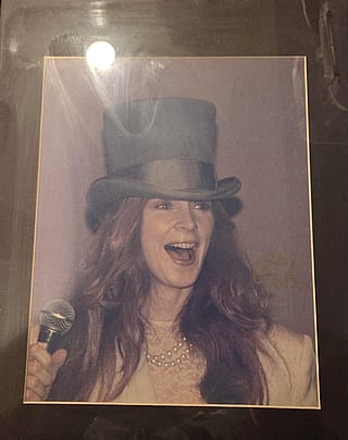 Do you recognize this actor/celebrity?'
