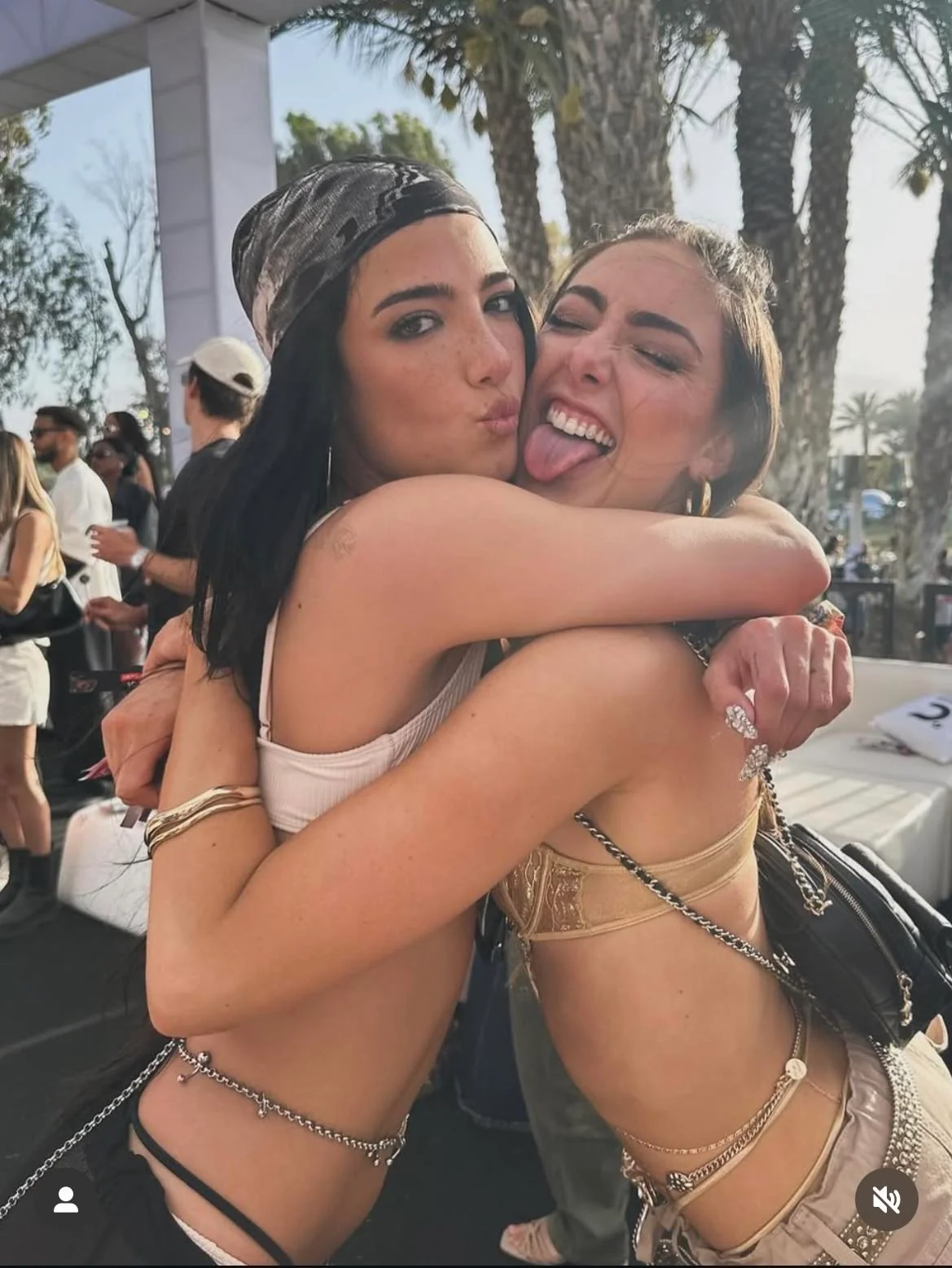 Olivia Alboher tongue r/worldoftongues picture 2 of 12