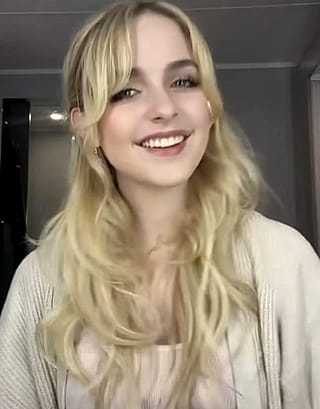 Mckenna Grace'