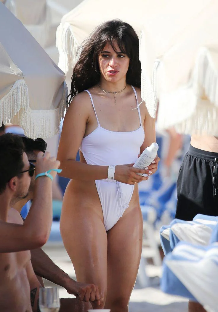 Camila Cabello picture 1 of 1