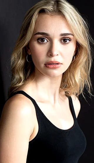 Nikki Roumel'