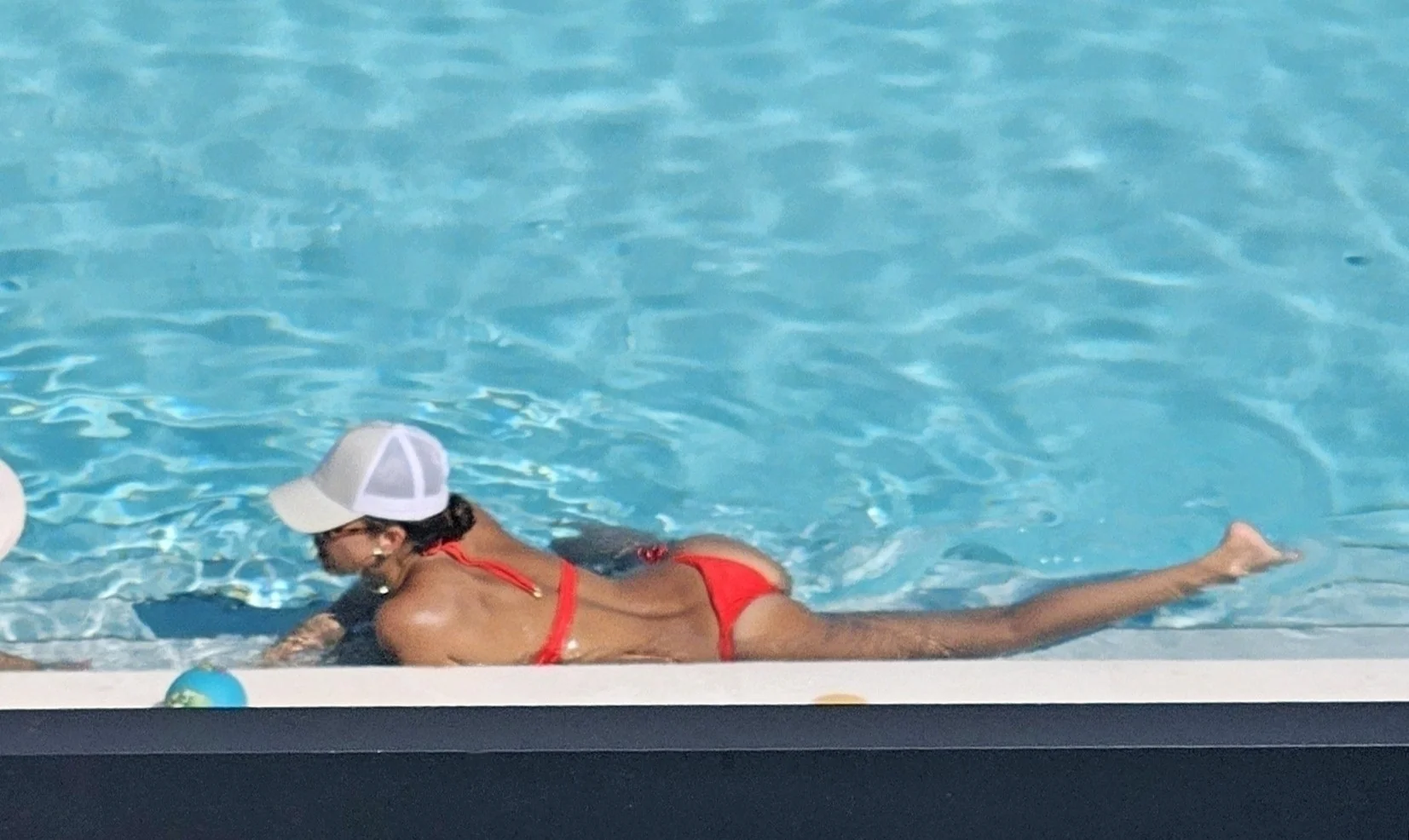 Jessica Alba picture 7 of 8