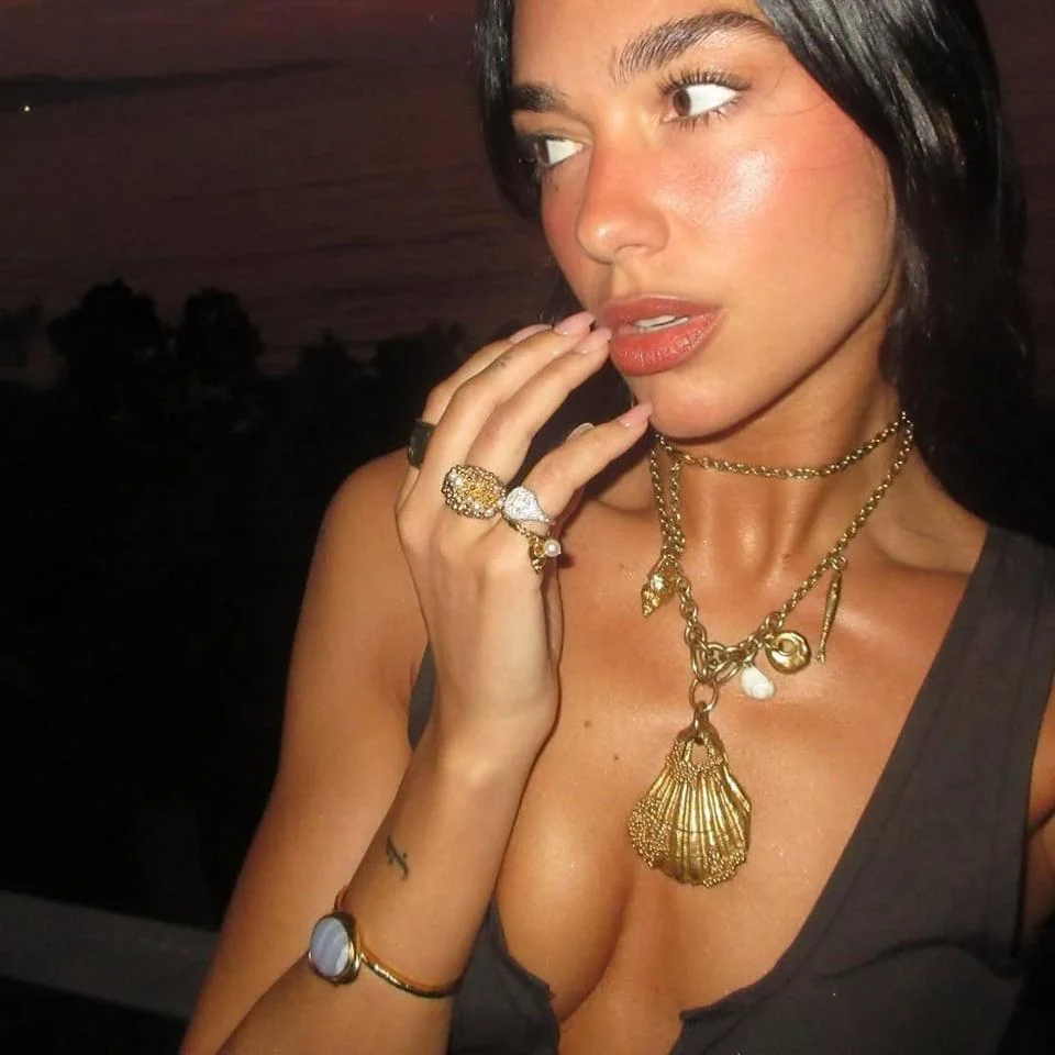 Dua Lipa picture 6 of 7