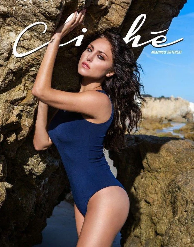 Cassandra Scerbo picture 4 of 4