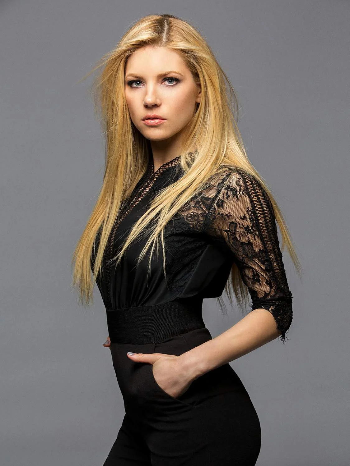 Katheryn Winnick picture 7 of 7