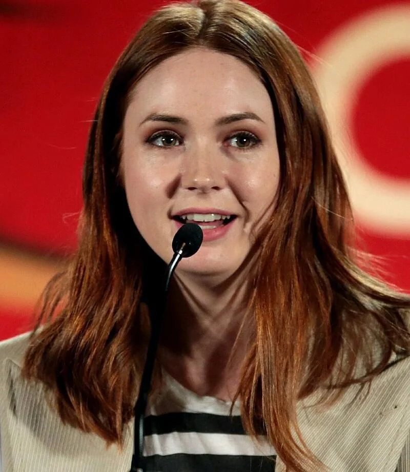 Karen Gillan picture 1 of 1