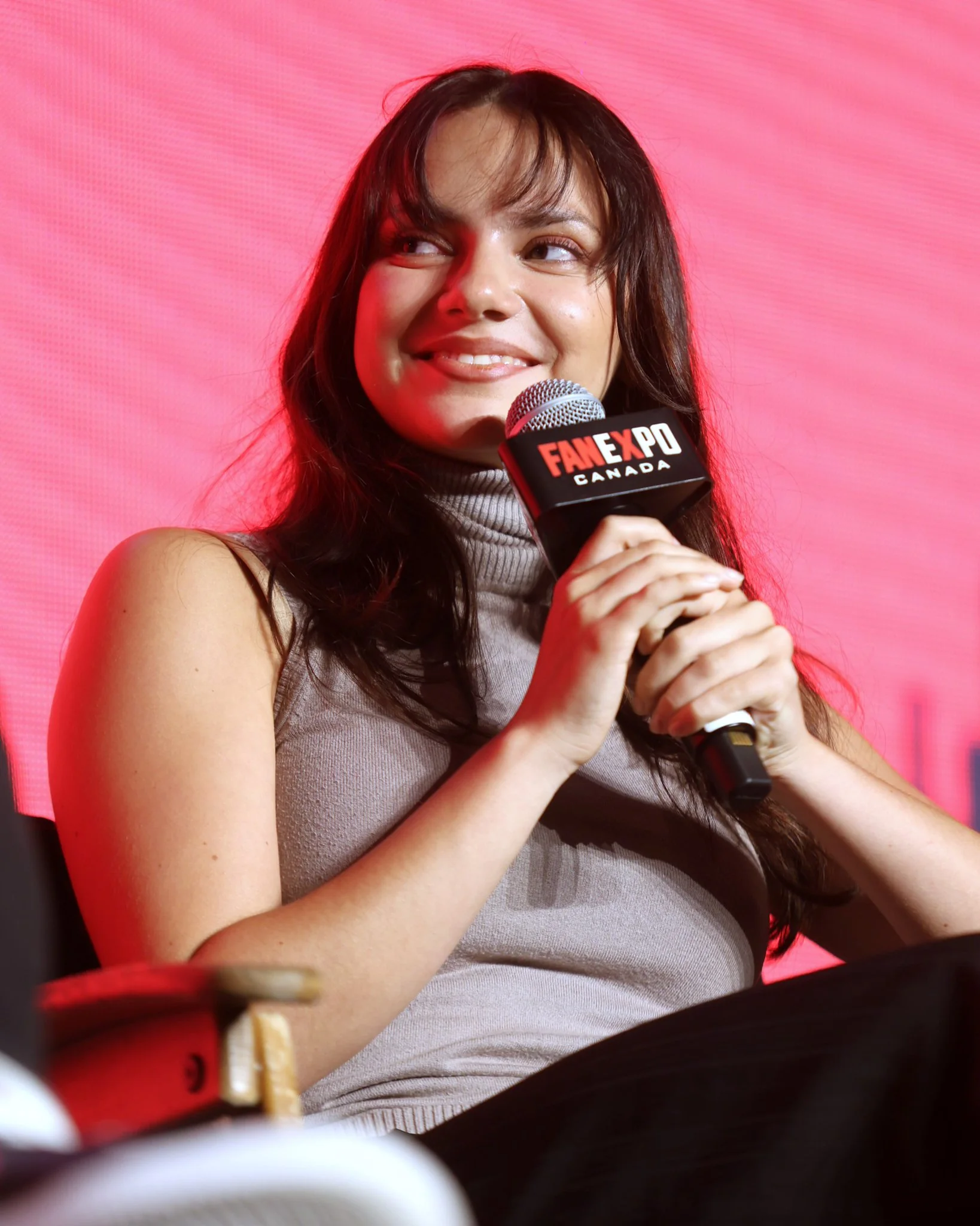 Dafne Keen picture 12 of 12
