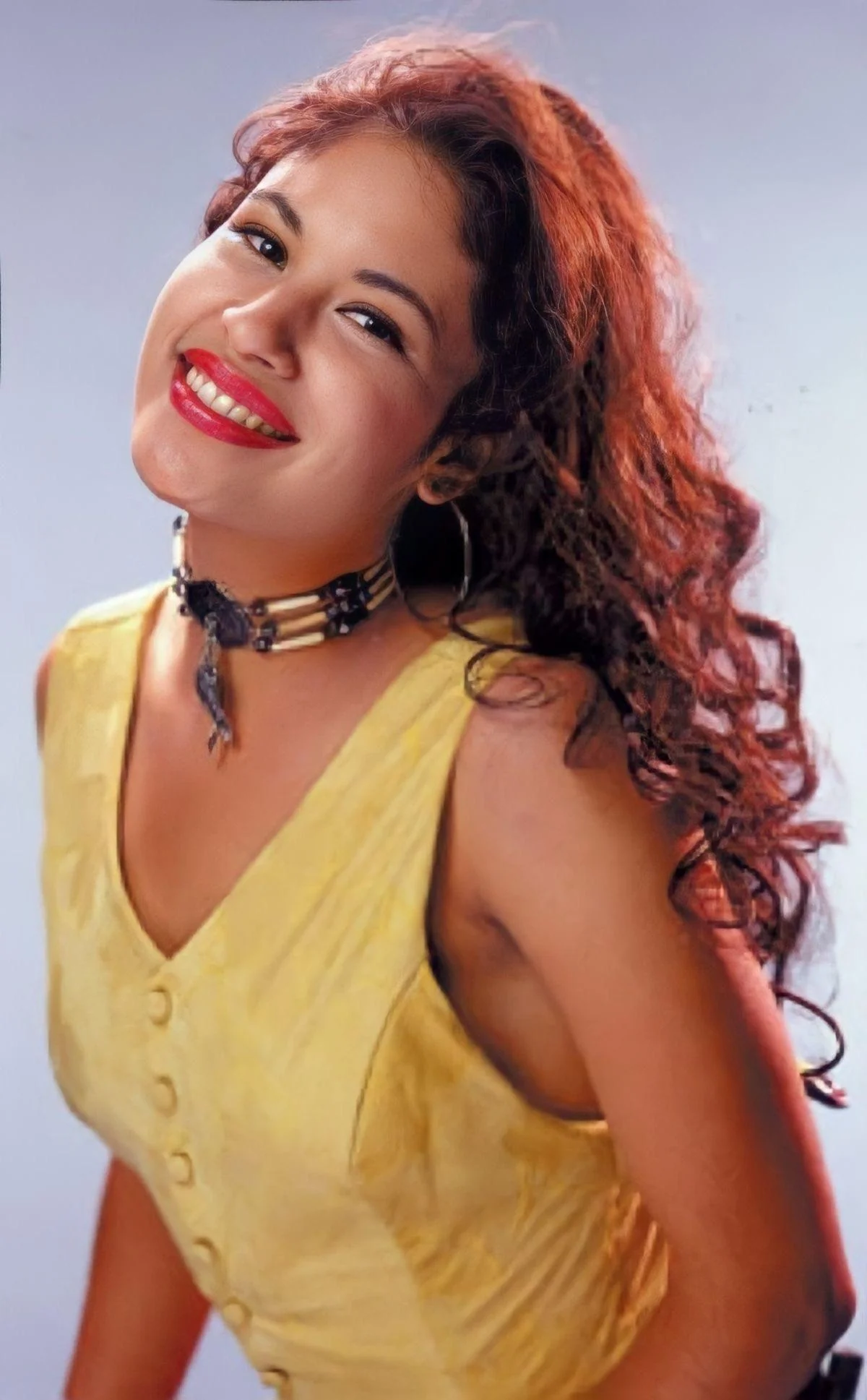 Selena Quintanilla-Pérez (1971 - 1995) picture 9 of 20