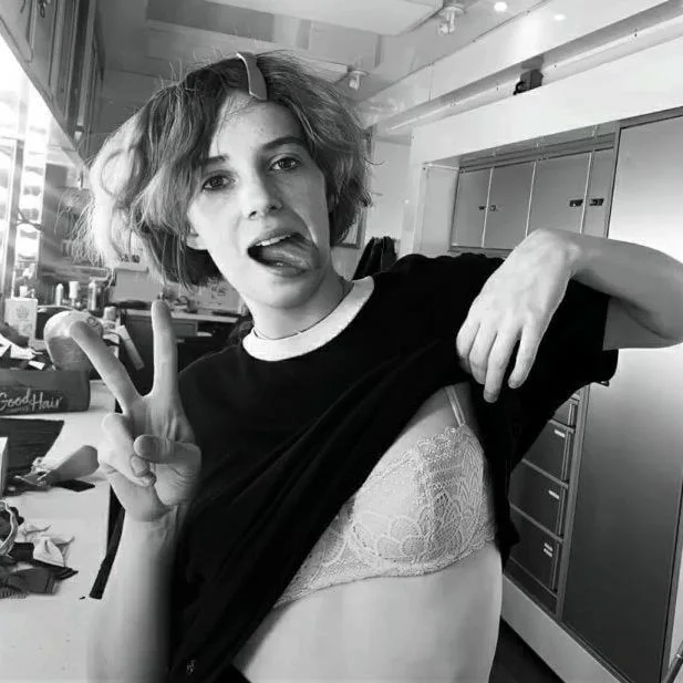 Maya Hawke picture 1 of 1