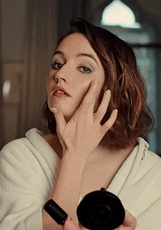 Kaitlyn Dever'