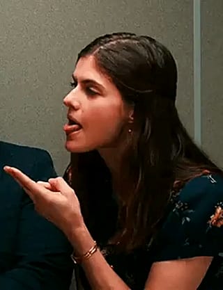 Alexandra Daddario'
