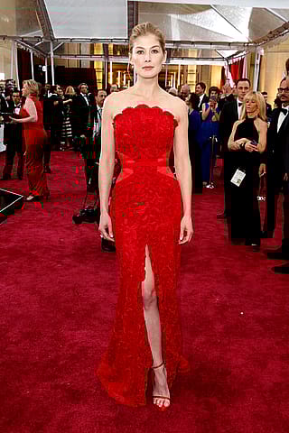 Rosamund Pike'