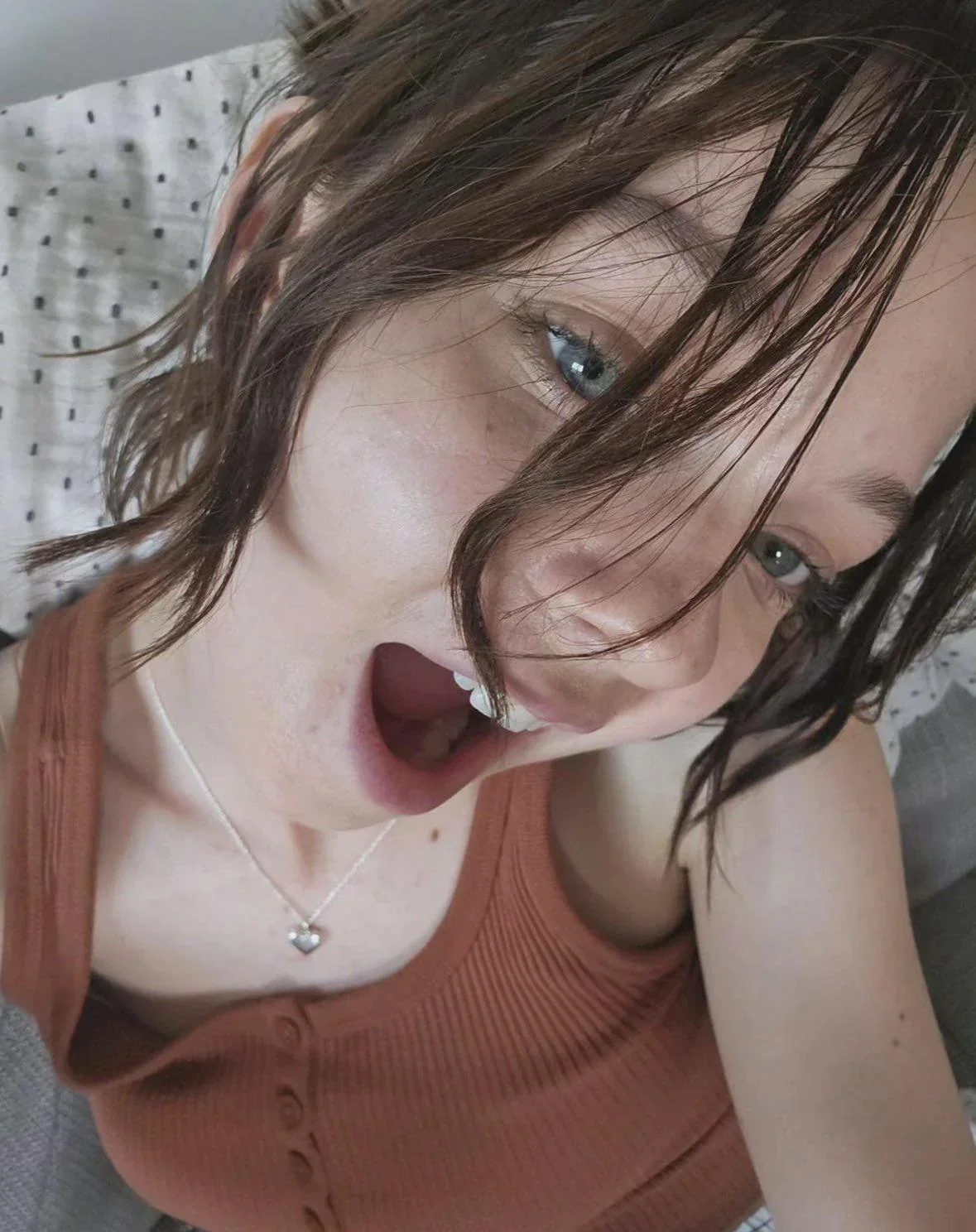 Emma Myers picture 1 of 1