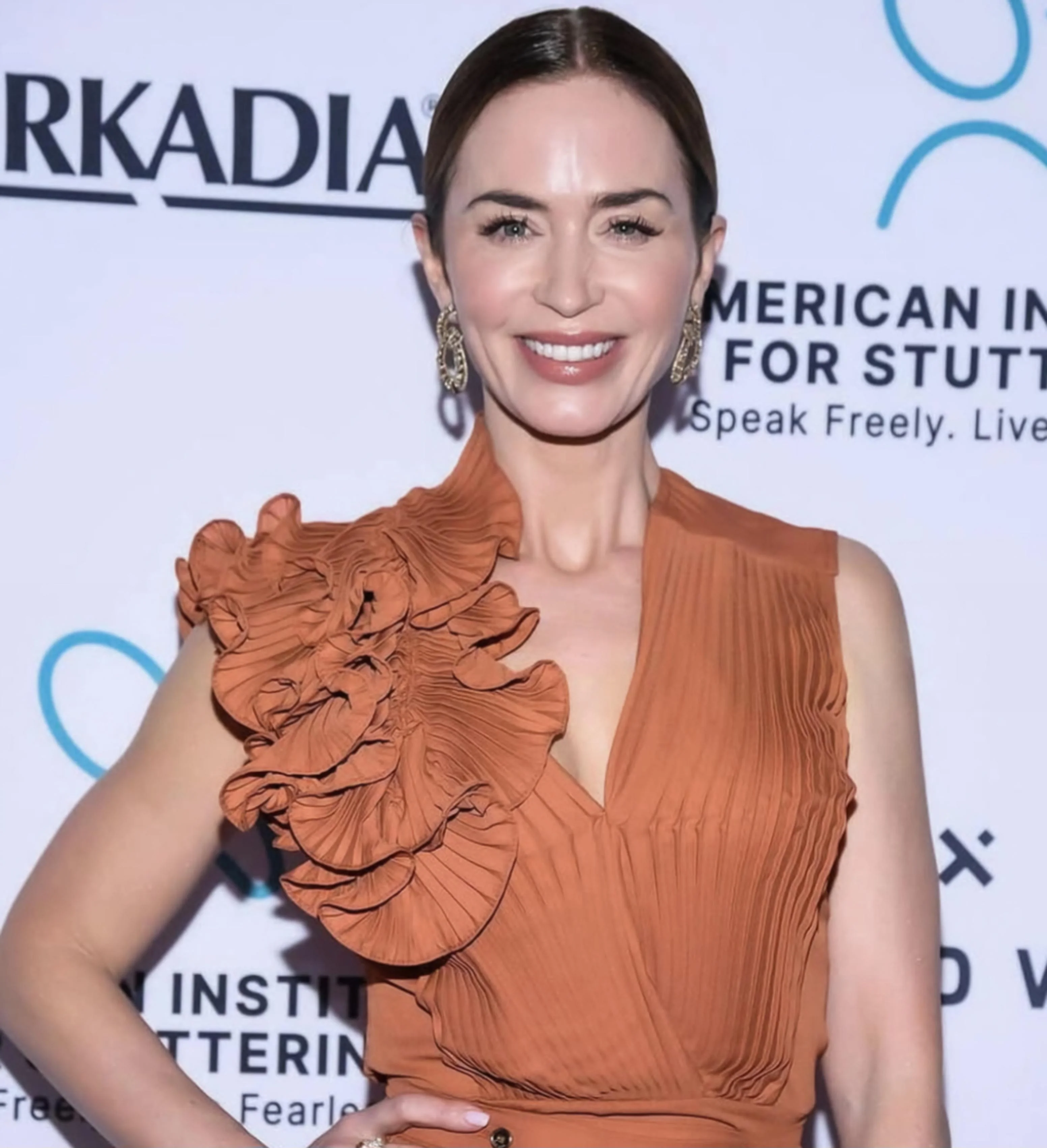 Emily Blunt picture 1 of 1