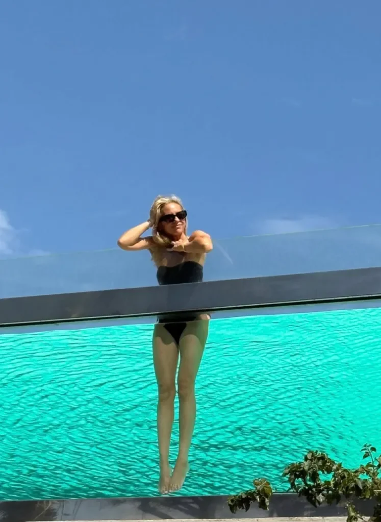 Sarah Michelle Gellar picture 3 of 9