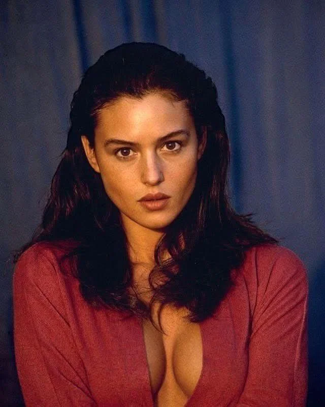 Monica Bellucci 1988 picture 1 of 1