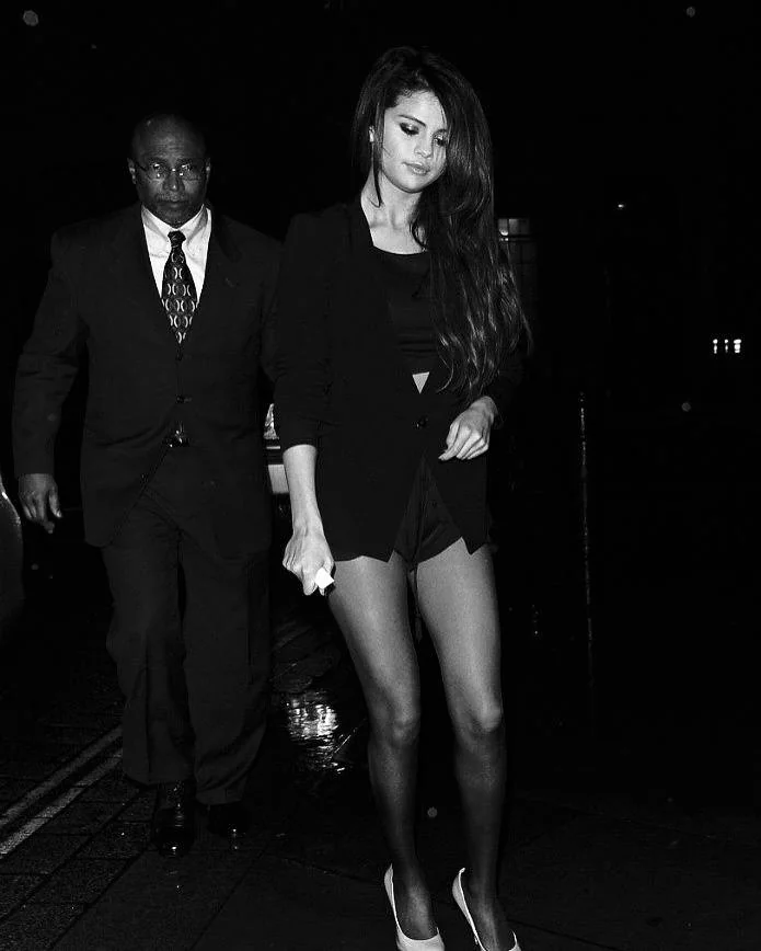 Selena Gomez picture 2 of 2