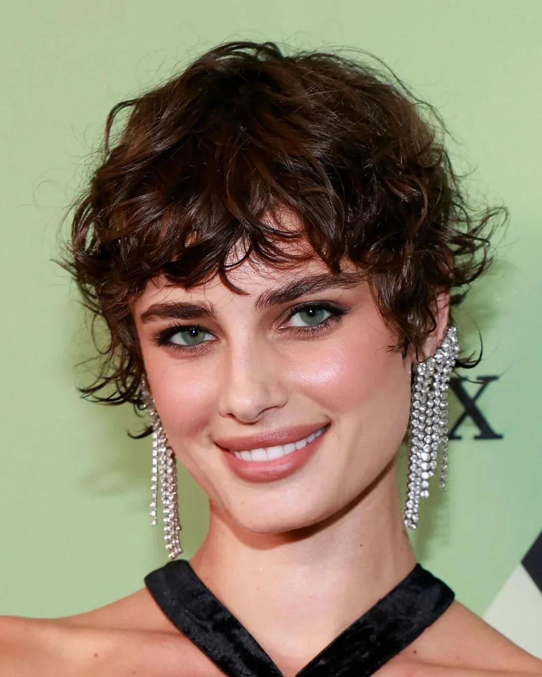 Taylor Hill picture 2 of 2