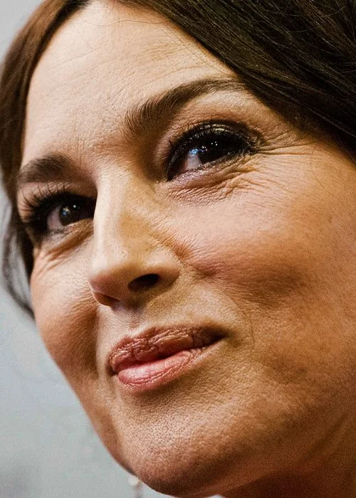 Monica Bellucci picture 2 of 2