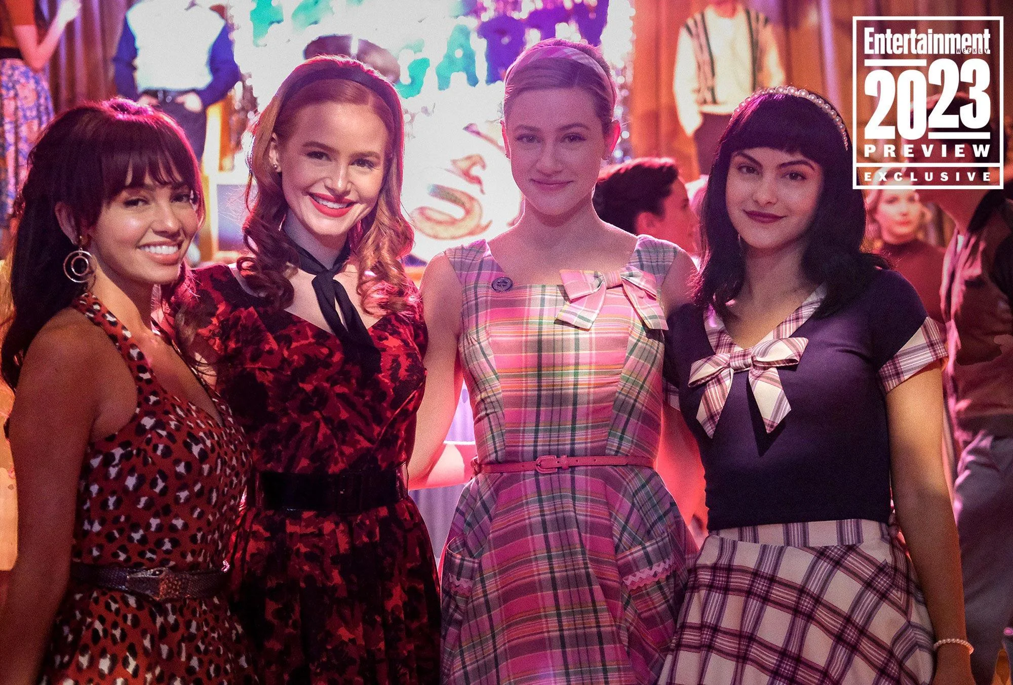 Vanessa Morgan, Madelaine Petsch, Lili Reinhart & Camil Mendes picture 2 of 2