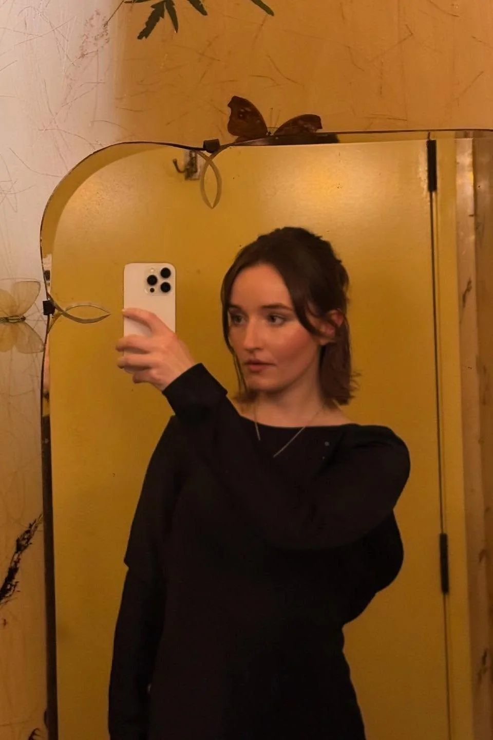 Kaitlyn Dever picture 1 of 1