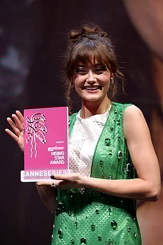 Ella Purnell'