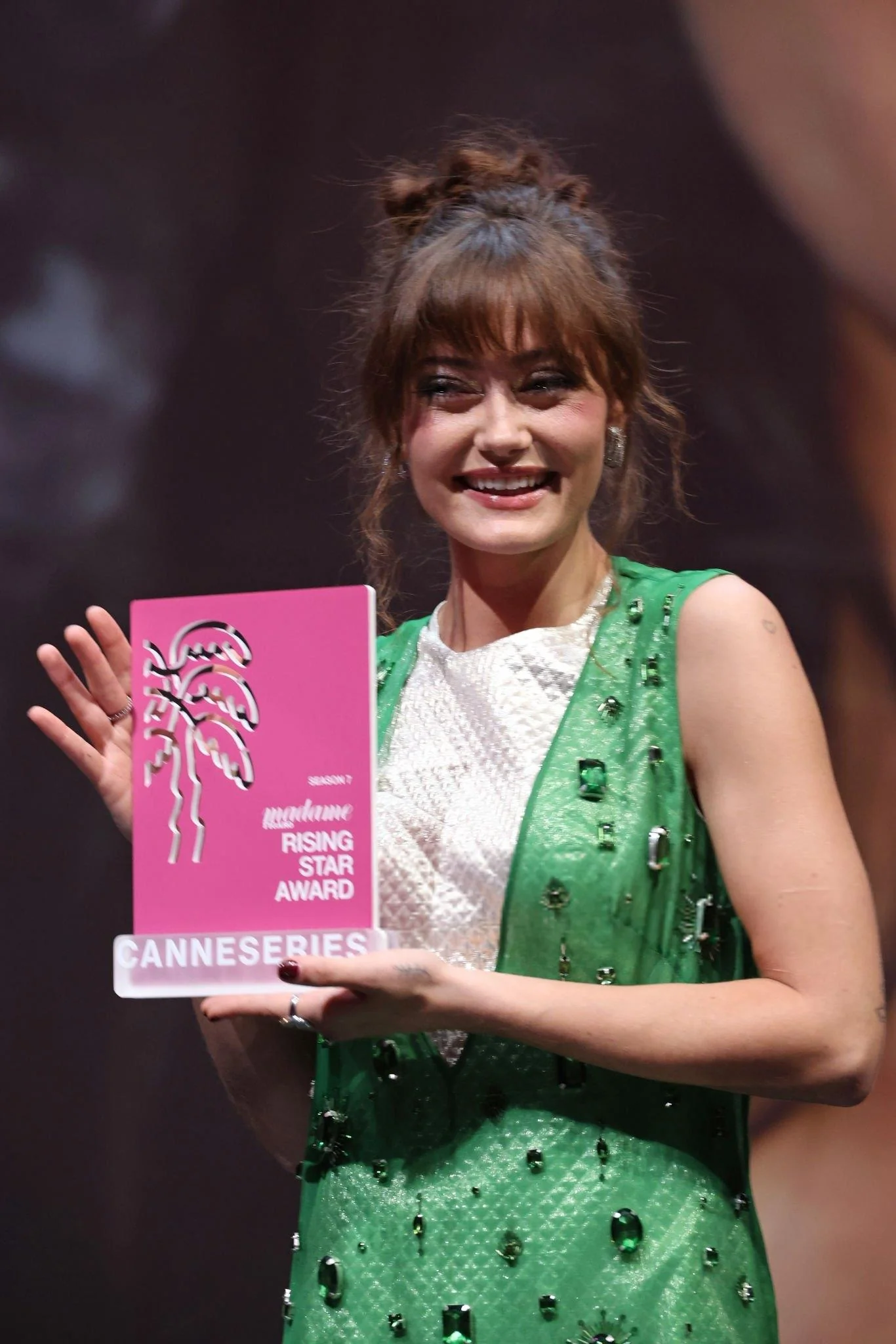 Ella Purnell picture 1 of 1