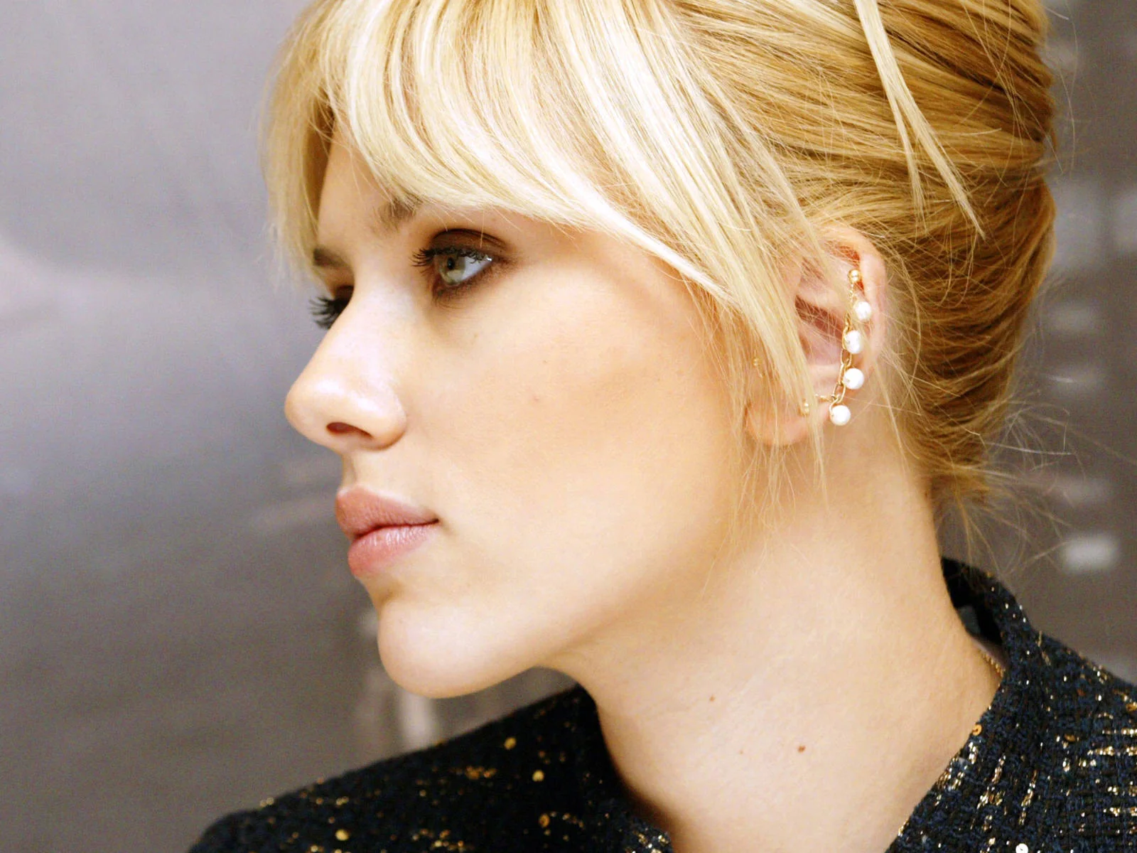 Scarlett Johansson picture 4 of 4