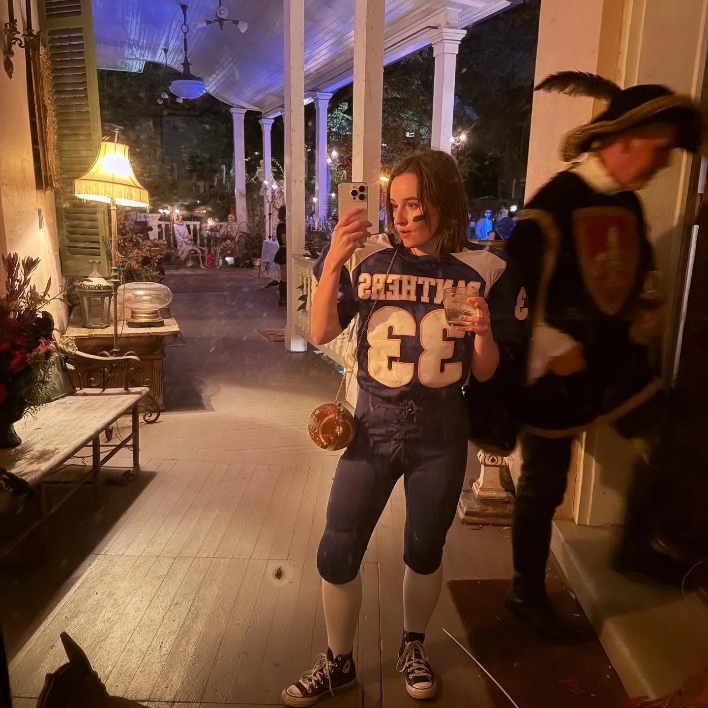 Kaitlyn Dever picture 1 of 1