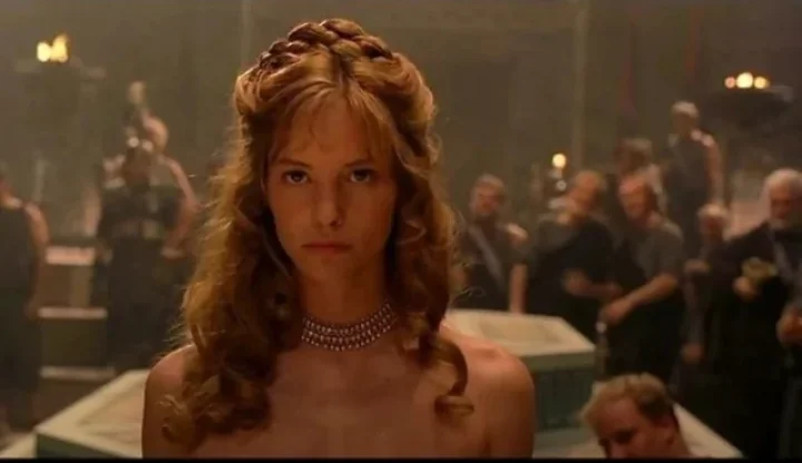 Sienna Guillory picture 5 of 6