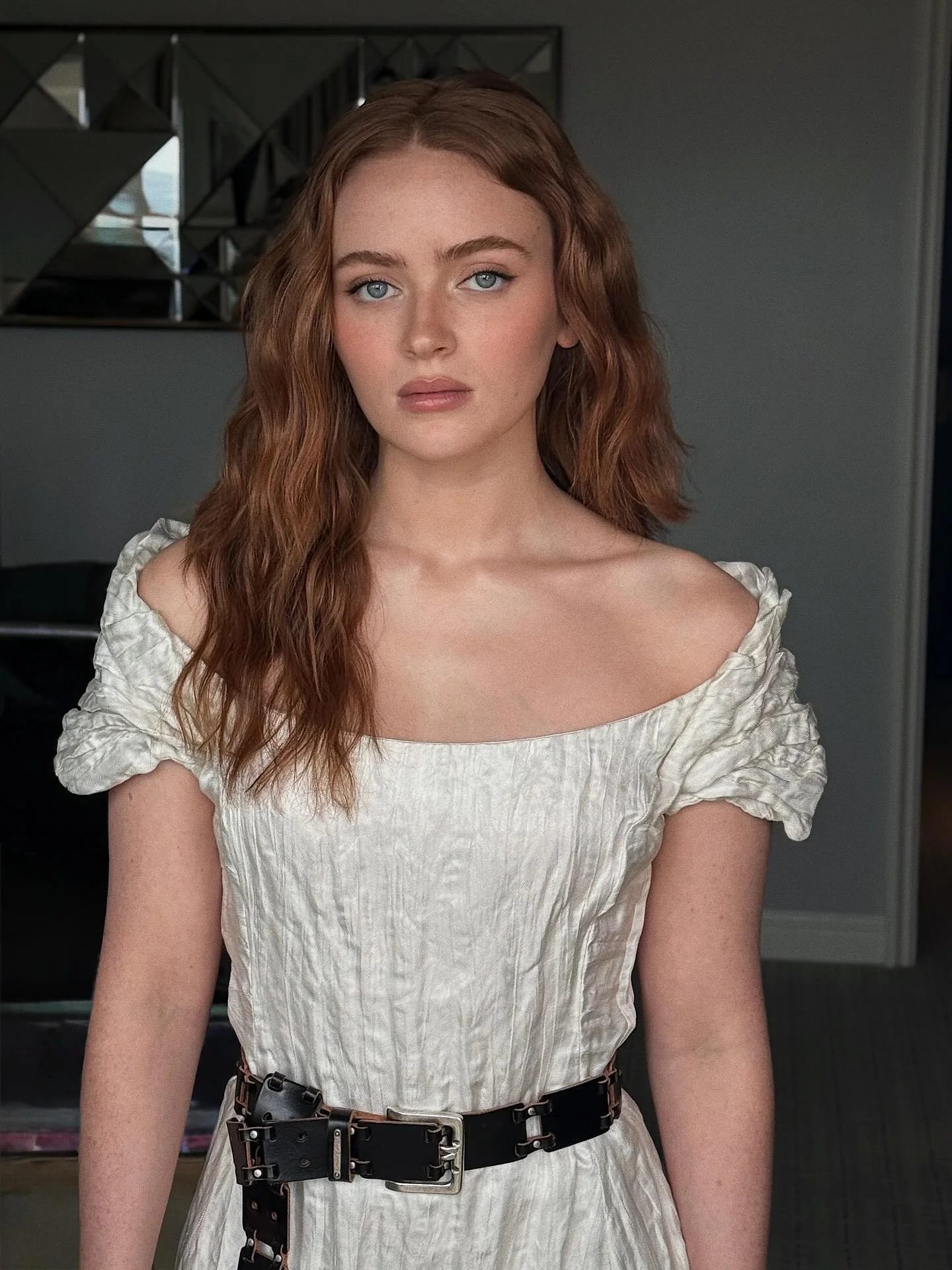 Sadie Sink picture 2 of 2