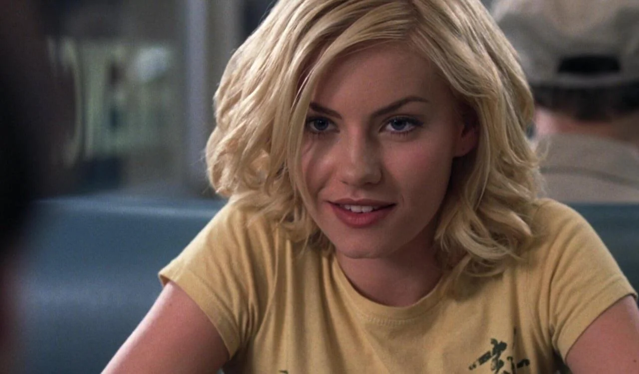 Elisha Cuthbert picture 2 of 2