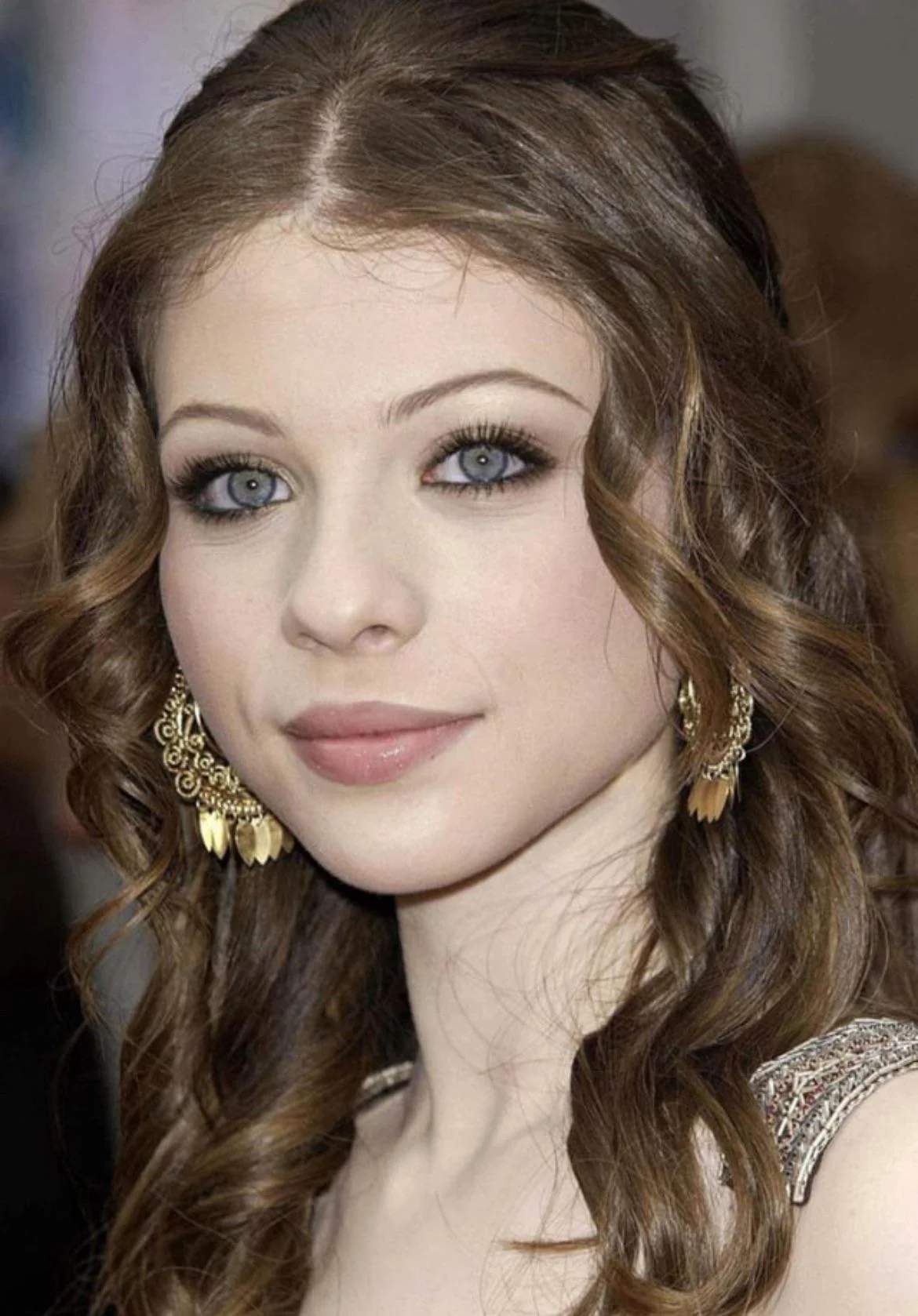 Michelle Trachtenberg picture 1 of 1