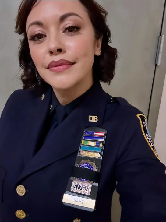 Marisa Ramirez picture 1 of 6