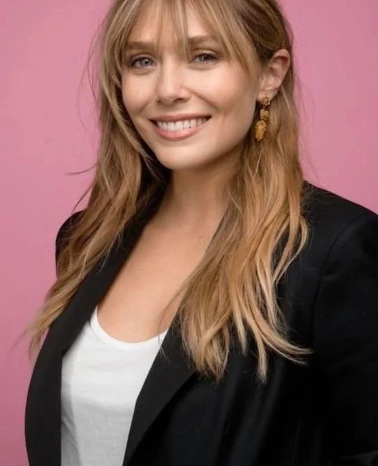 Elizabeth Olsen picture 5 of 20