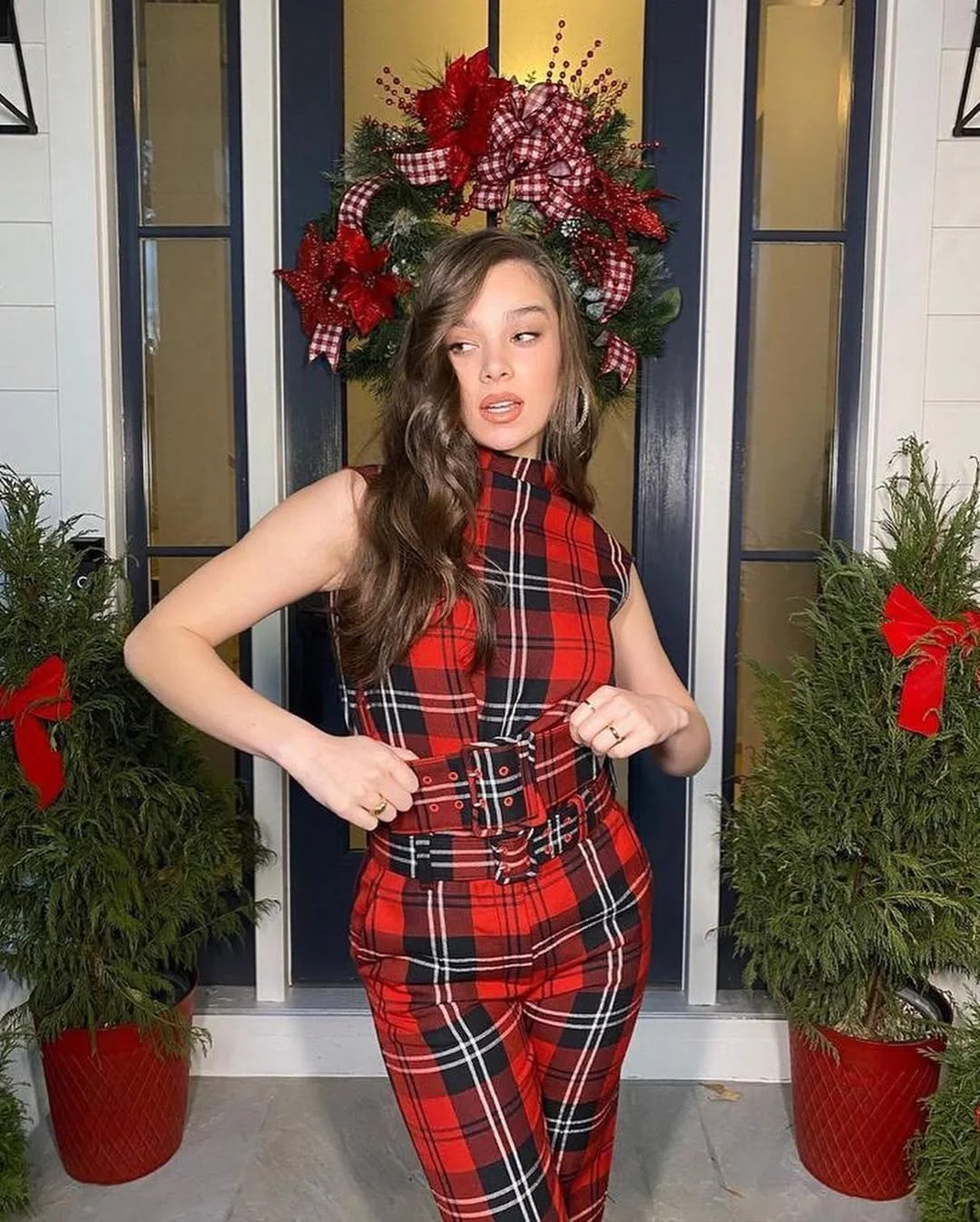 Hailee Steinfeld picture 1 of 1