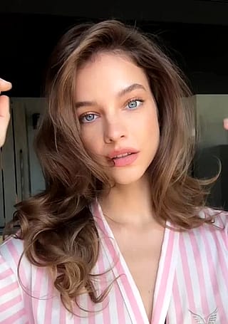 Barbara Palvin'