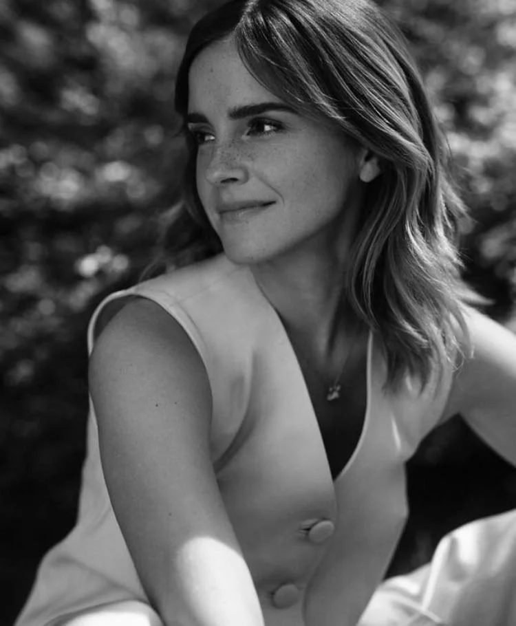 Emma Watson picture 8 of 18