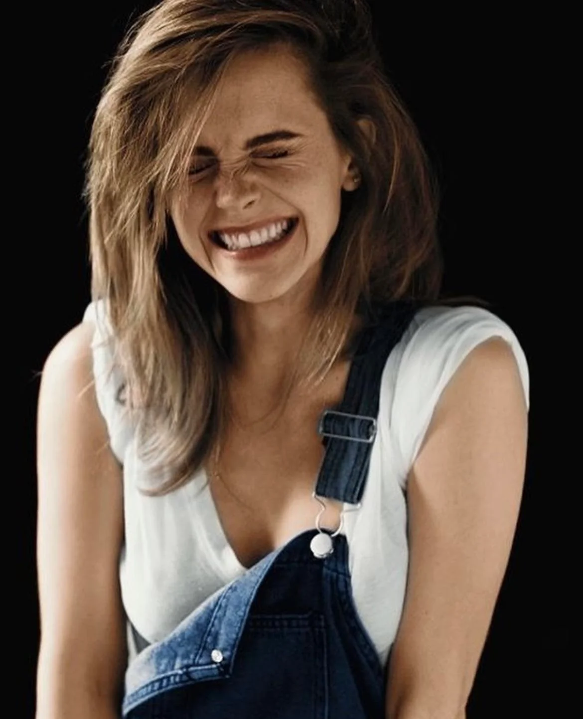 Emma Watson picture 14 of 18