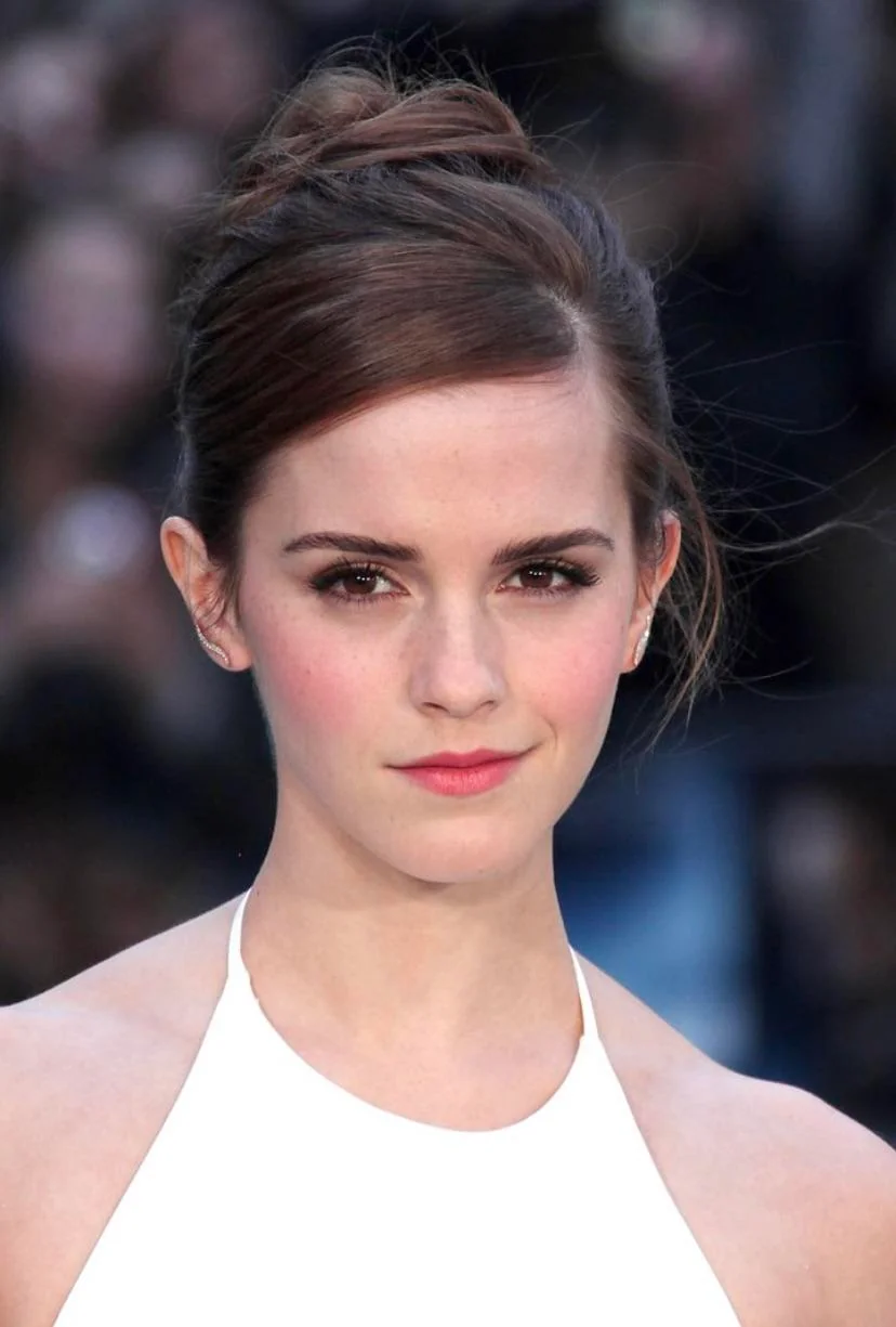 Emma Watson picture 1 of 7