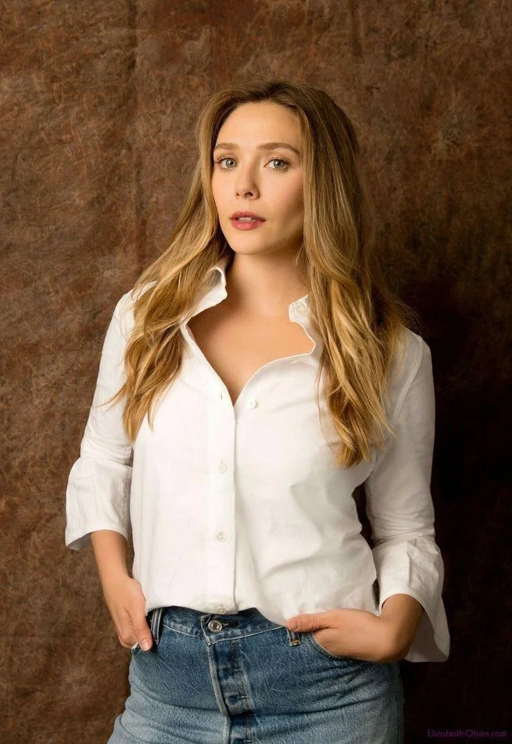 Elizabeth Olsen picture 5 of 19