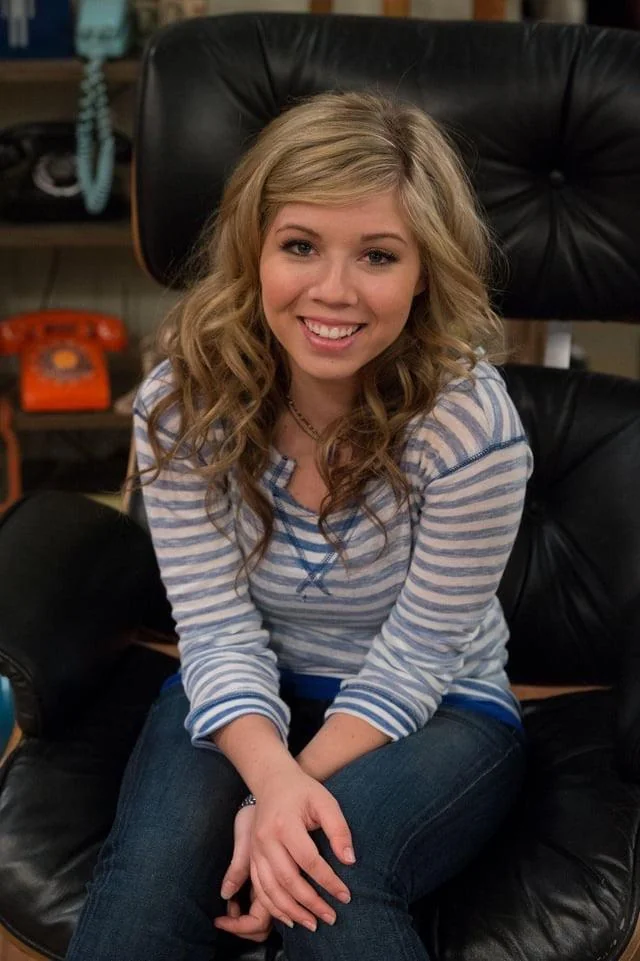 Jennette McCurdy picture 12 of 17