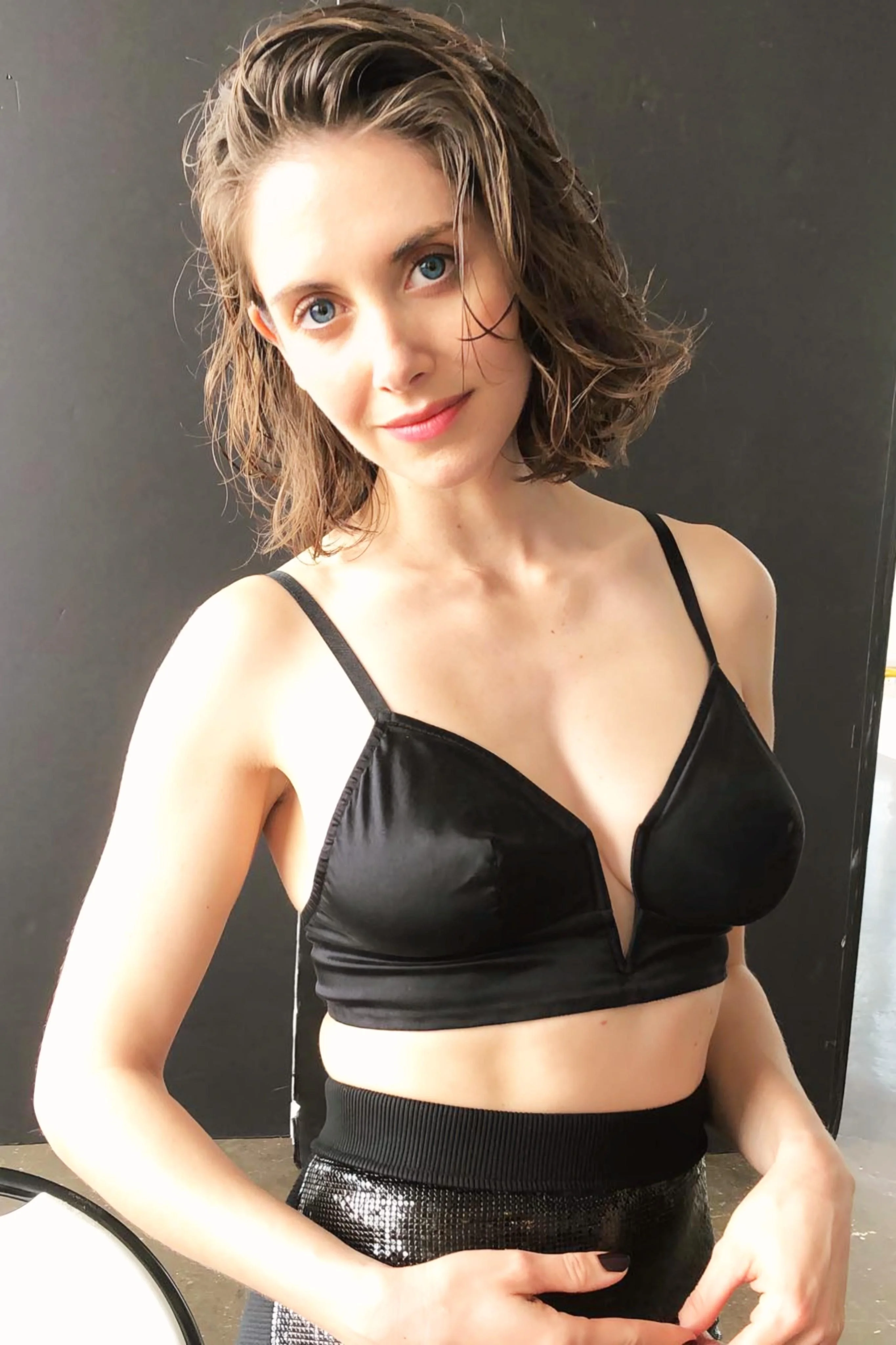 Alison Brie picture 1 of 1