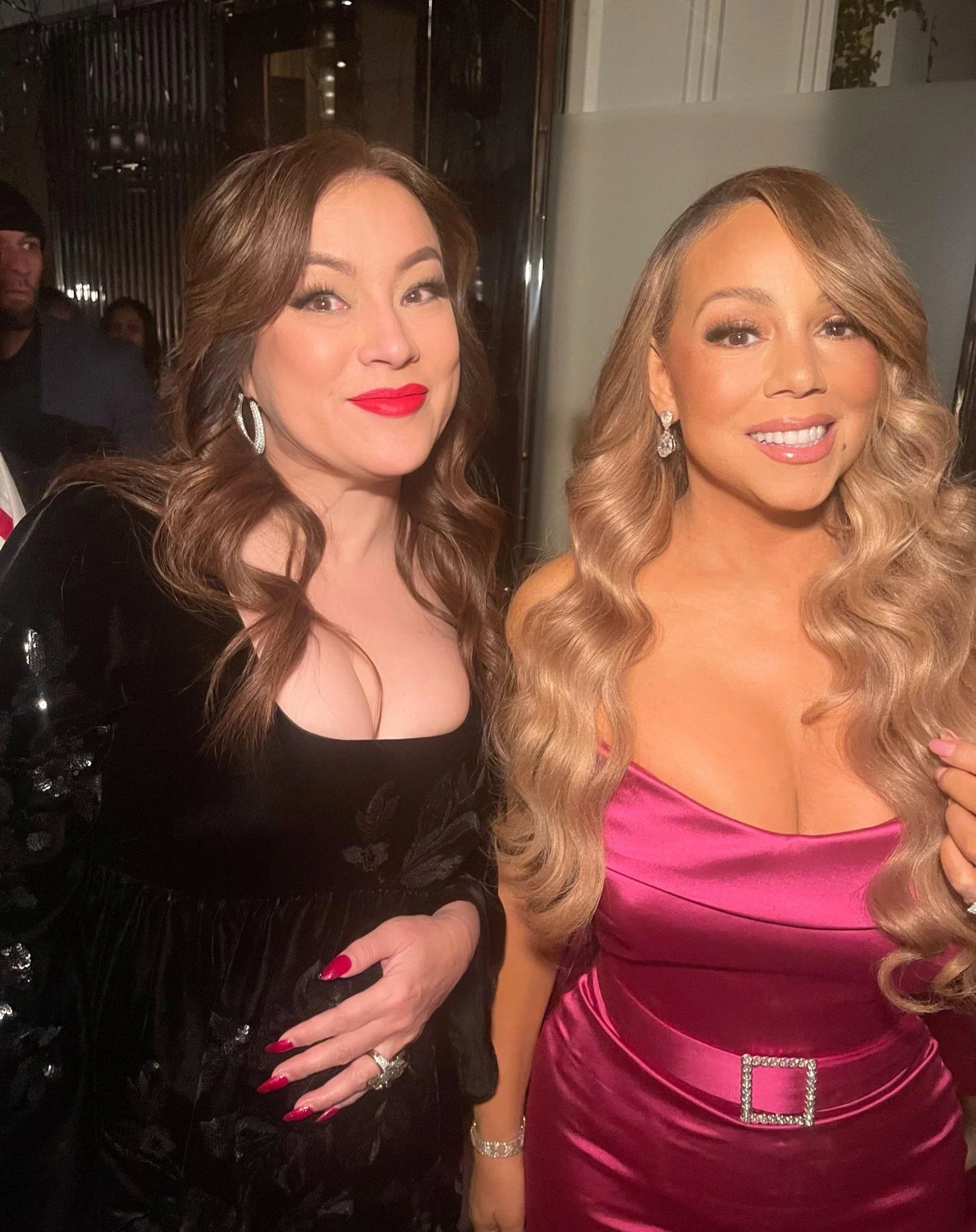 Mariah Carey with Jennifer Tilly picture 1 of 1