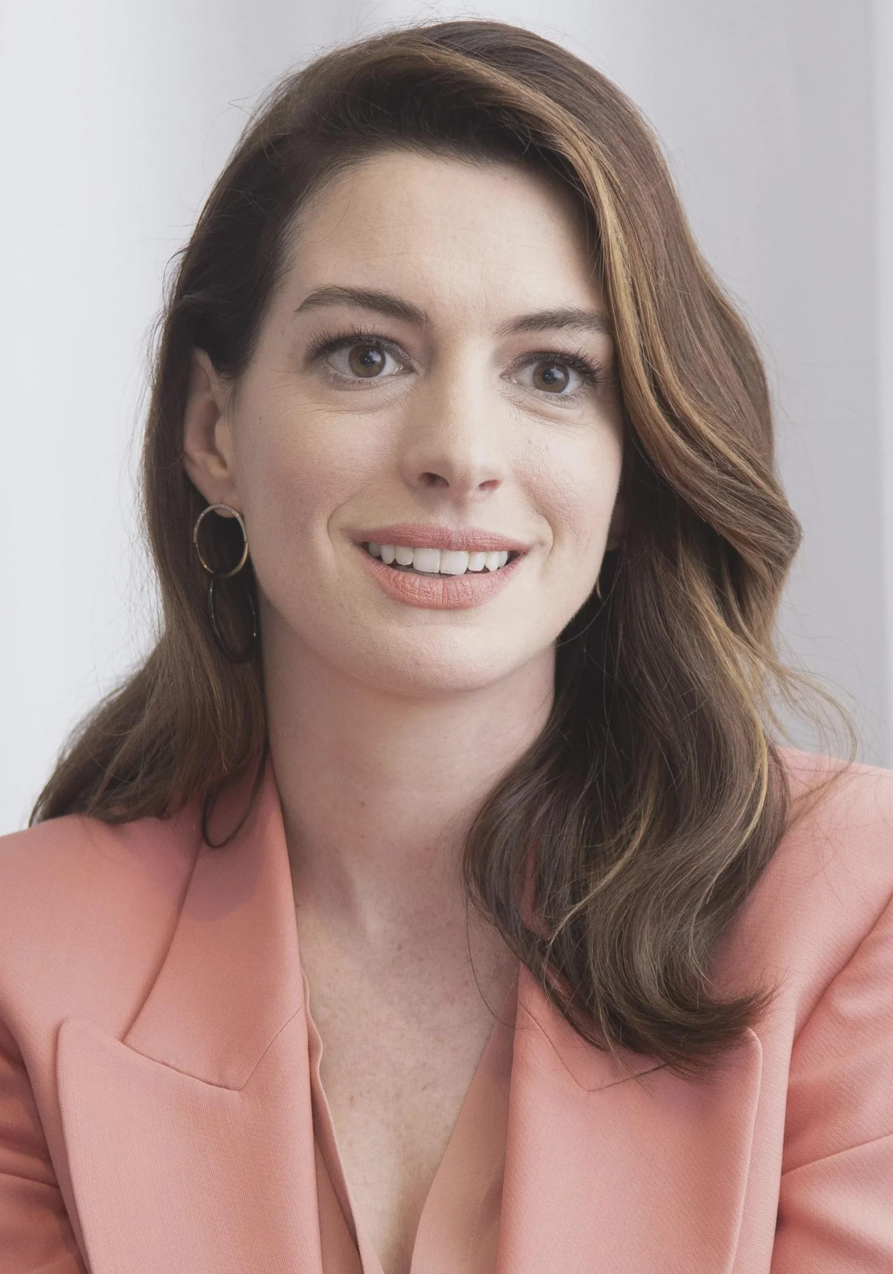 Anne Hathaway picture 1 of 1